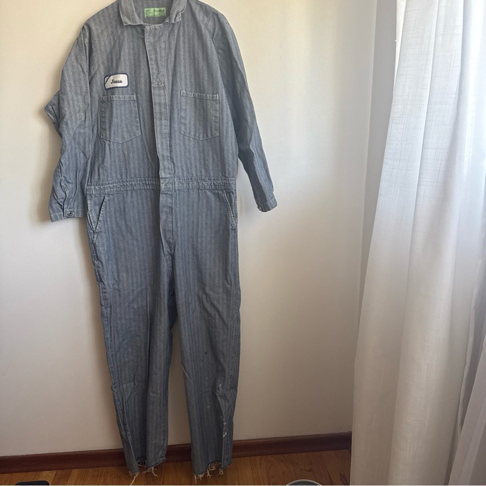 Preowned Men’s Utility Aramark Size 48R Button Up Work Coveralls